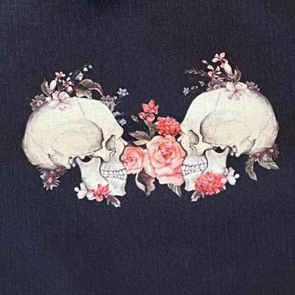 Skulls & Pink Roses Black Fabric Canvas Strap Everyday Tote Bag - Picture 3 of 5